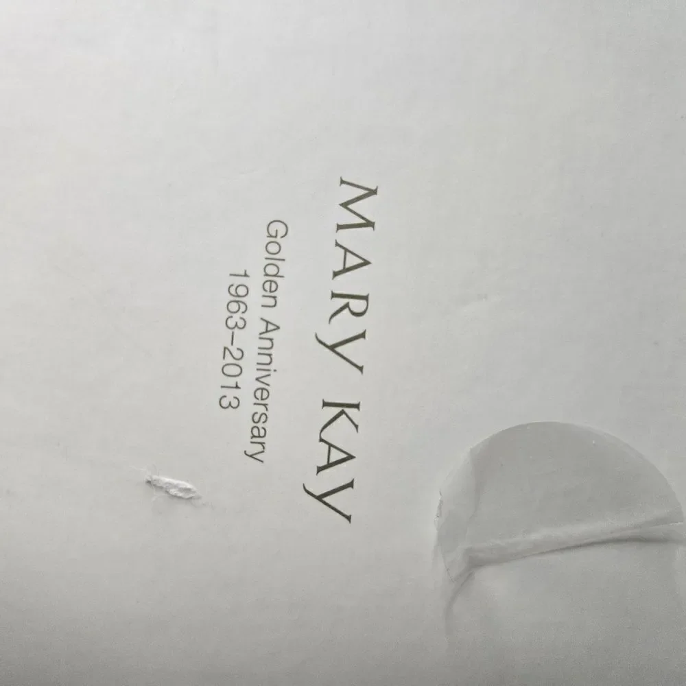 Mary Kay Bumblebee Golden Anniversary platter htf rare 14.5